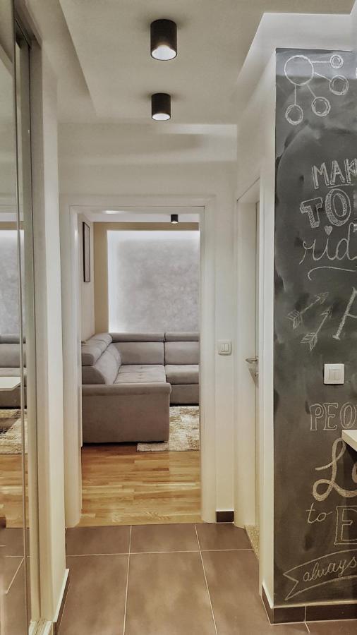 Sun Valley Apartments Мостар Екстериор снимка