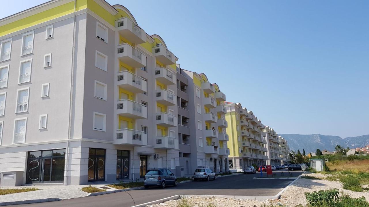 Sun Valley Apartments Мостар Екстериор снимка